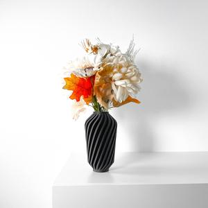 The Travix Vase, Modern and Unique Home Decor for Dried and Preserved Flower Arrangement  | STL File