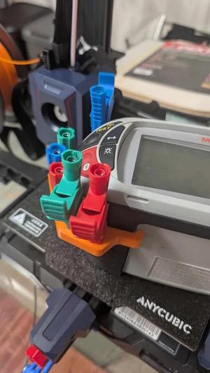 megger lead holder   