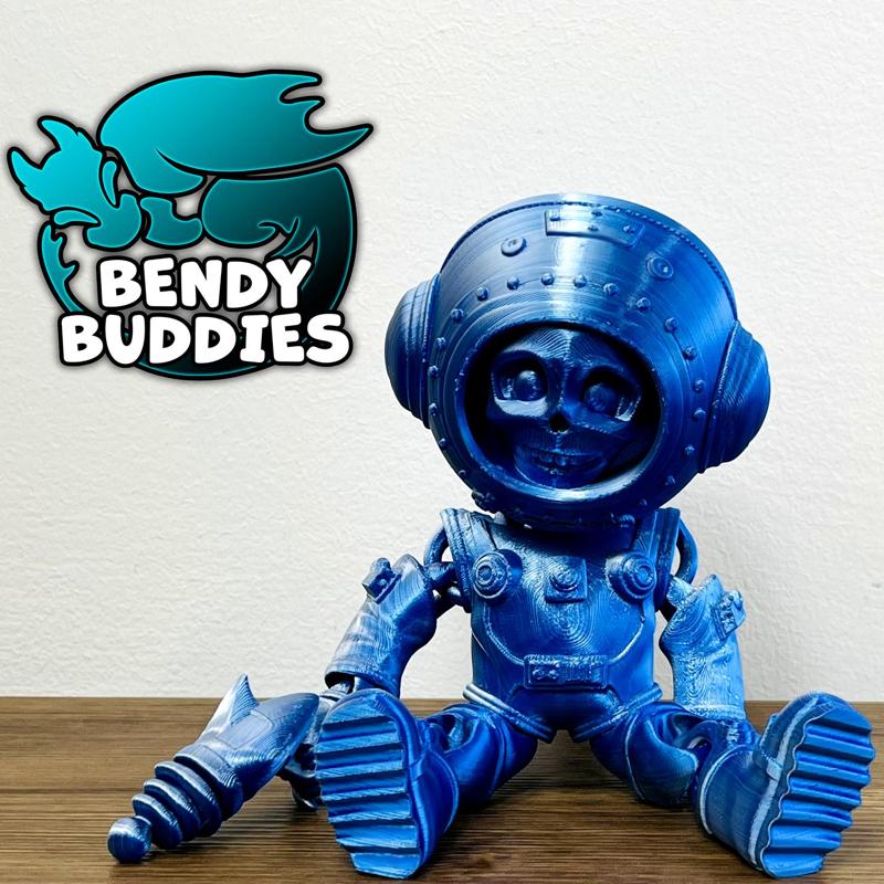 Astronaut Skelenaut Blaster & Hand / Undead Soldier Articulated / Print-in-Place Creature / Cute Skelet Warrior / Underwater Villager / Water Adventurer / Fantasy World Encounter