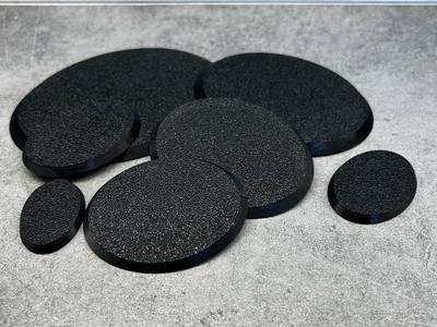 Miniature oval base