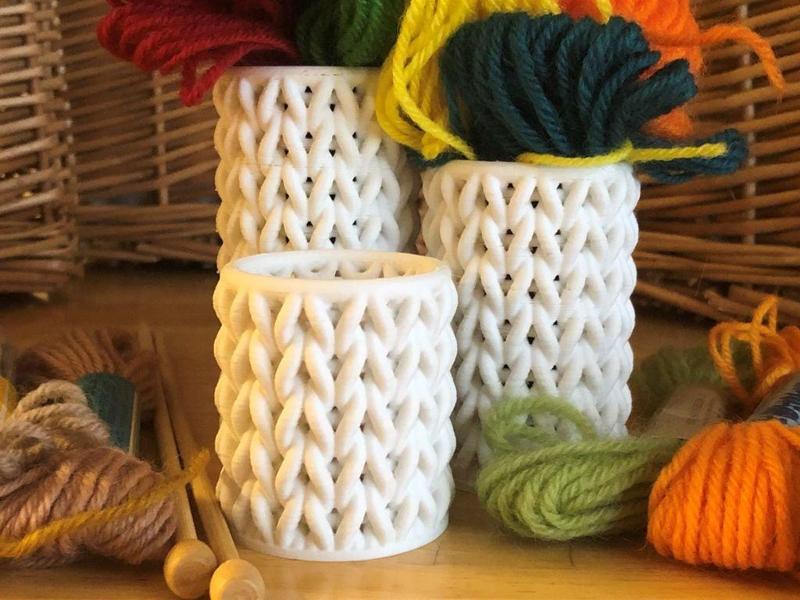 Knitted Cylindrical Containers 
