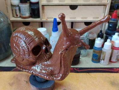 Skull Snail