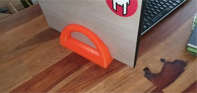 Lenovo P52 simple stand Laptop -->Updated   