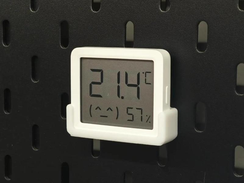 Xiaomi Temperature and Humidity Meter 3 mini IKEA SKADIS pegboard mount (5mm thickness)