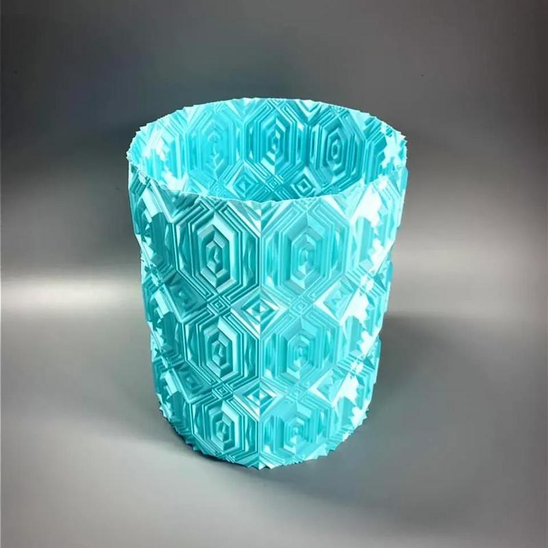 Gem Ripple Vase