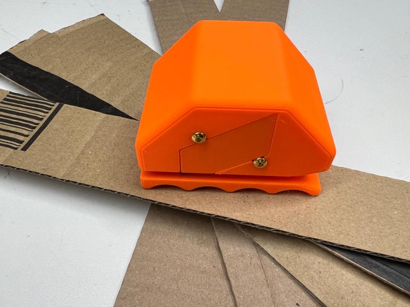 Cardboard cutter  5cm/2inch / cat scratch cutter