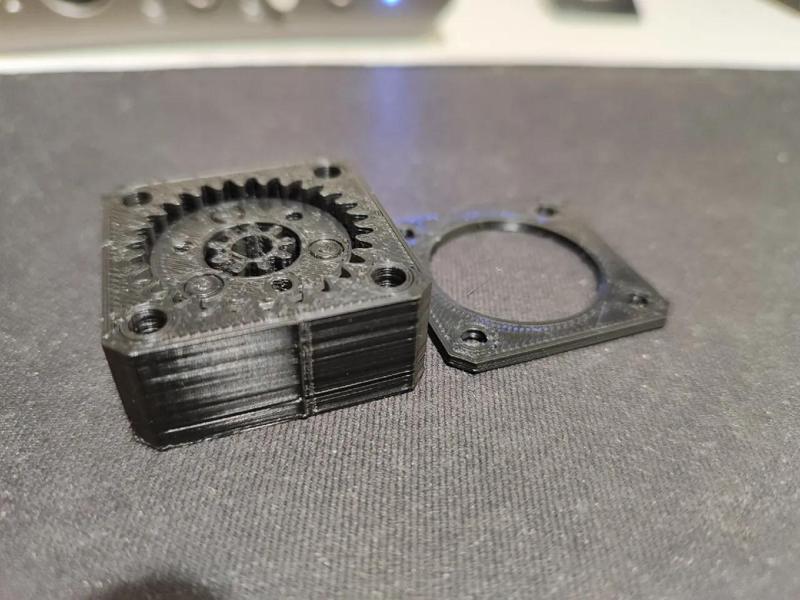 NEMA 14 Stepper Planetary Gearbox [1:4] Compact