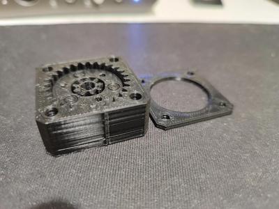 NEMA 14 Stepper Planetary Gearbox [1:4] Compact