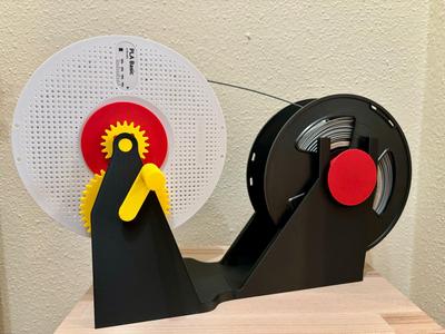 Manual filament spool winder