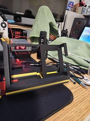 Zbitx Tilted Stand