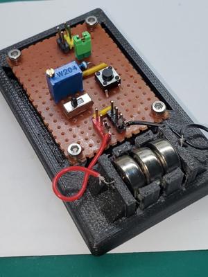 Gate/Base Current Source