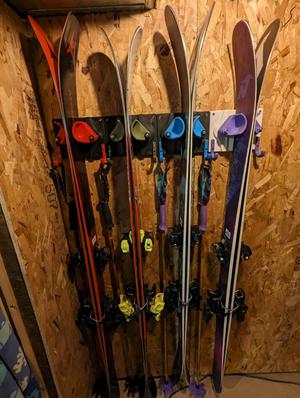 Cam Ski Rack