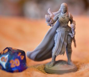 Elf General Female – Pre-Supported