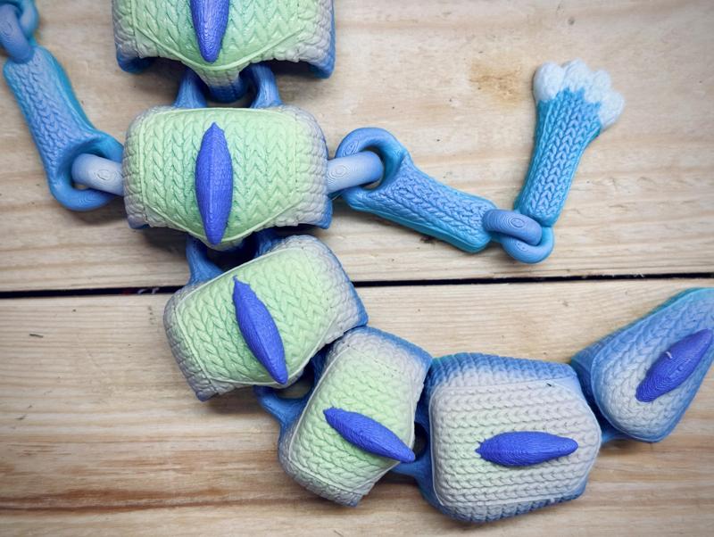 Knitted Dragon 