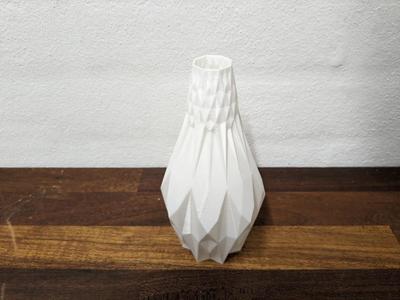 vase-16-remix