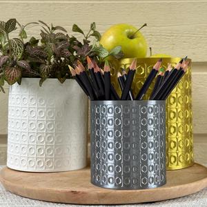 Elegant Design Vase