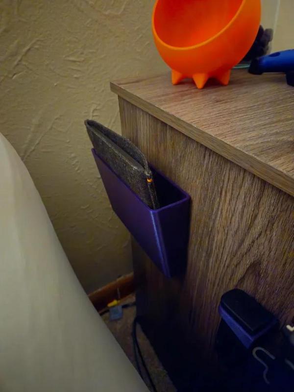 Book/ereader Holder