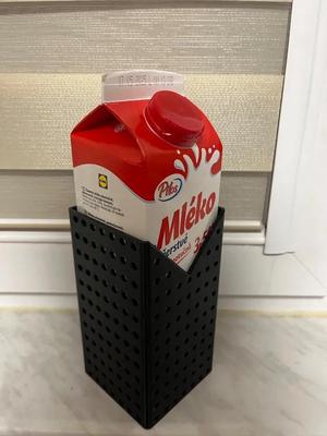 milk holder