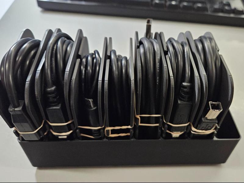 Gridfinity Chubby USB Cable Organizer Magazine (I)