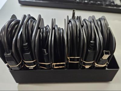 Gridfinity Chubby USB Cable Organizer Magazine (I)