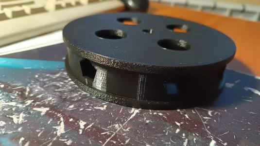 Angle grinder disk holder