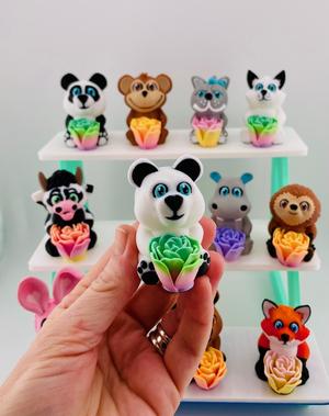 Mother’s Day Roseables Bear Group