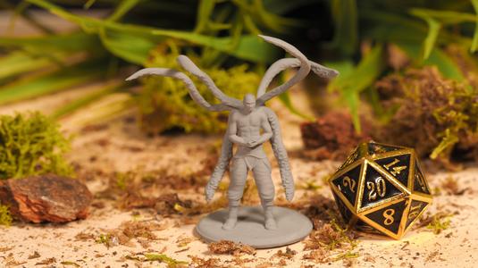 Simic Hybrid – Tabletop Miniature