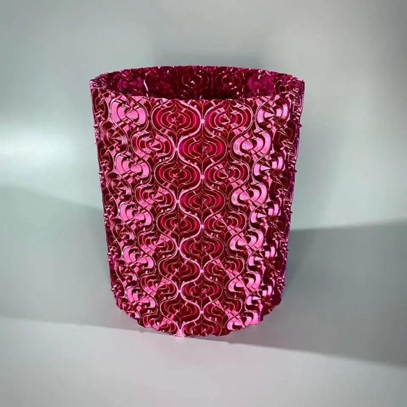Arabesque Ripple Vase