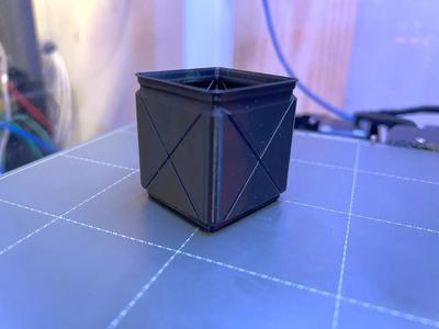 Gridfinity Vase Mode bin with Magnets