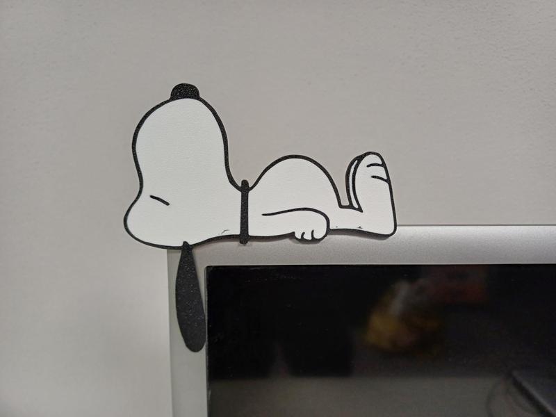 Snoopy on monitor with stand #2