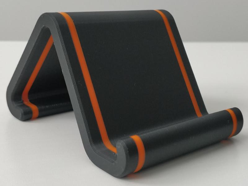 Simple and stable phone stand