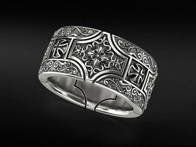 Stylish ring in silver with a cross 777