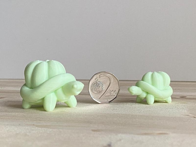Mini Balloon Turtle Figurine