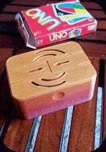 UNO game box + shoe