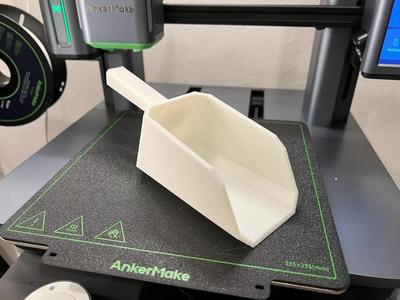 Low Poly Ice Scoop