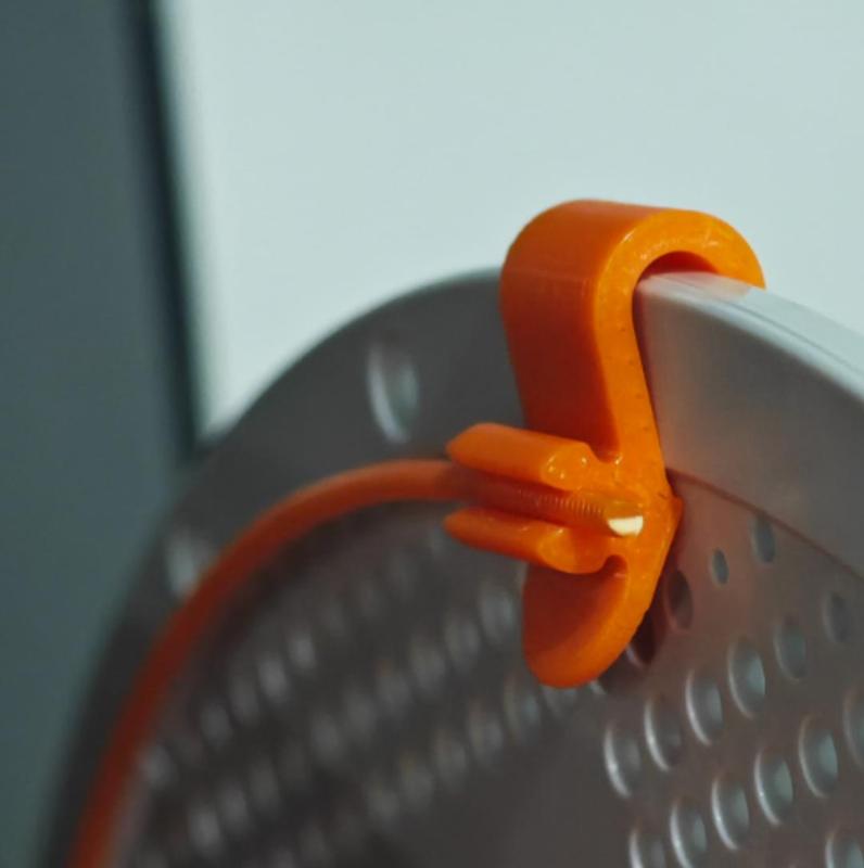 Universal Filament Clip  Universal wire rack