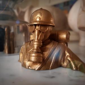 French soldier gaz