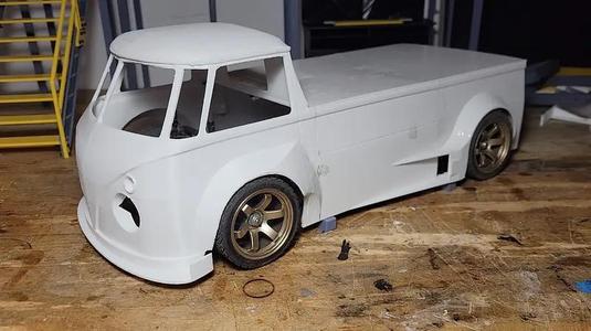 Slammed VW Pickup for onroad or Drift cars. 257mm wheelbase by 200mm track.