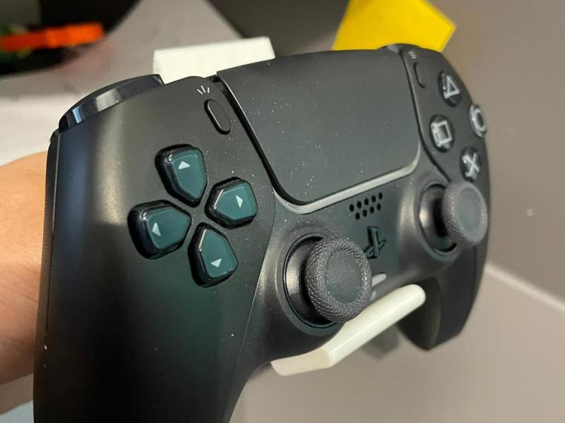 PS5 controller stand/wall mount