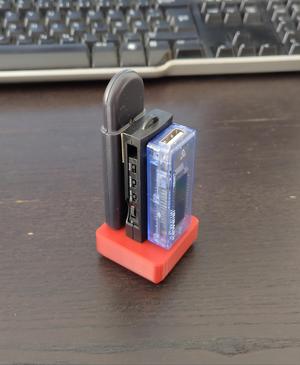 Gridfinity 1×1 USB Device Holder for 3 Chunky Devices