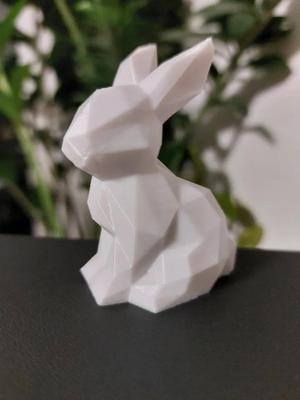 Low poly Easter Bunny 2