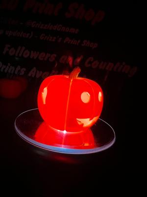 Hear no evil  – Mittens Version – Tea light jack o lantern
