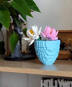 Pot cover voxel minimalist art #PLANTERSXCULTS