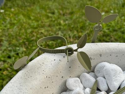 Leaf Tie, gardening zip ties.