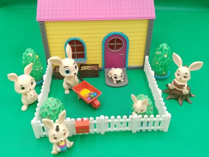 The Longears Easter EggHunt Party Miniature Set
