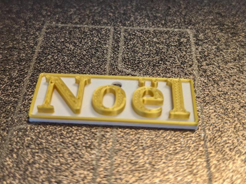 Noël name tag