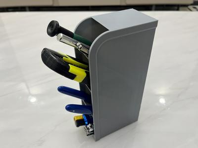 Storage box