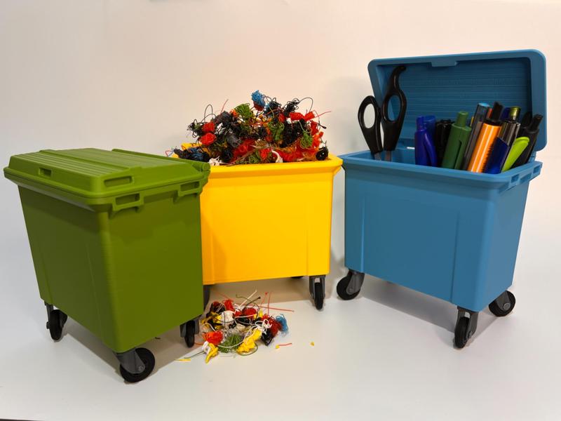 Multipurpose waste container