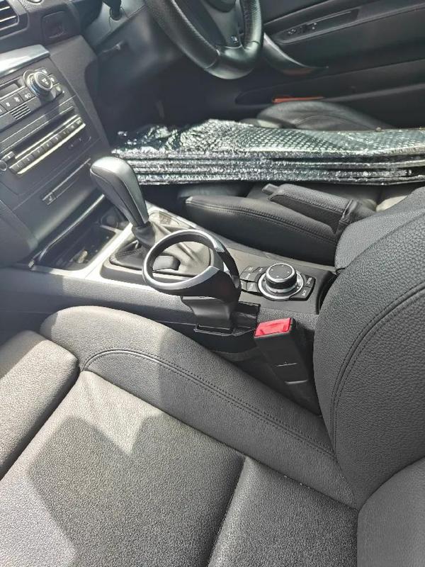 BMW - E82/E8X cup mount RHD vehicles   