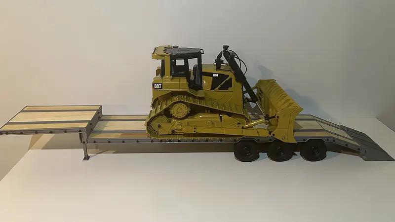 RC Trailer Step Deck 53ft Beavertail